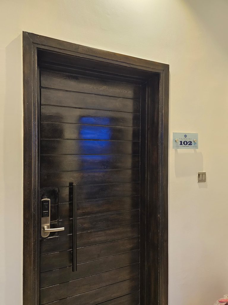 SRM Captain door