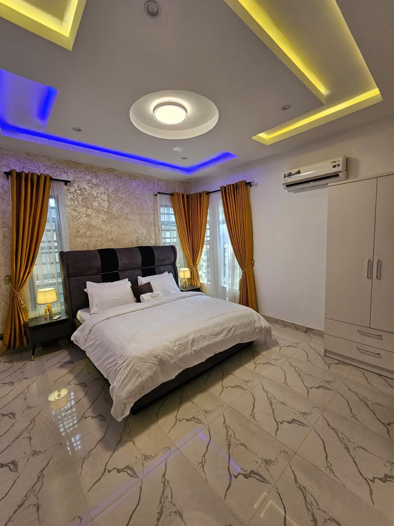 SRM admiral bedroom