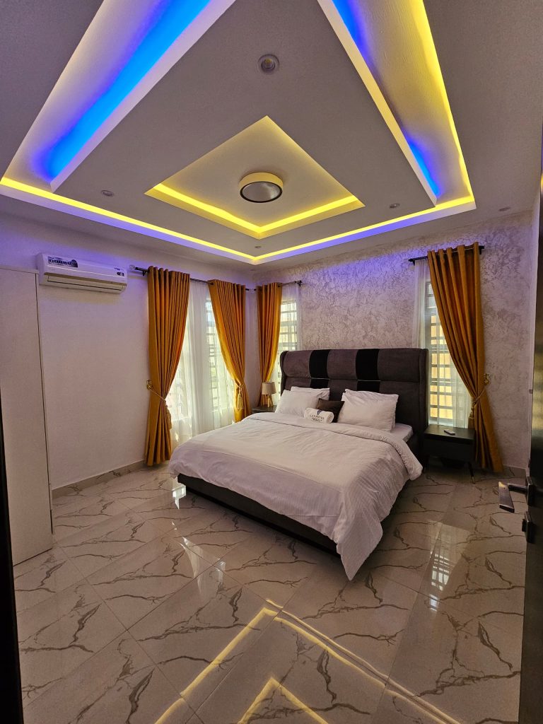 SRM bedroom 1