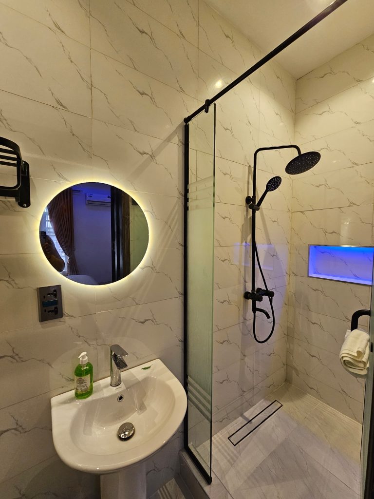 SRM toilet